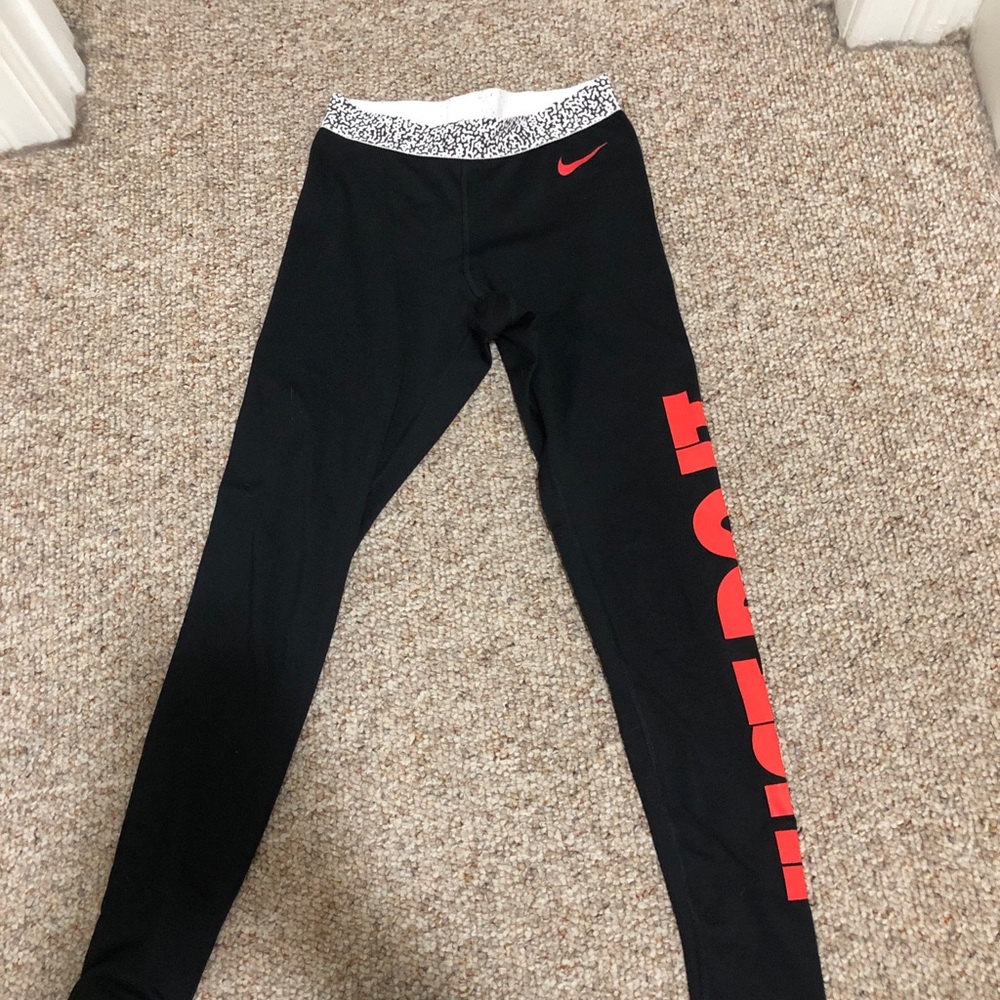 Nike leggings